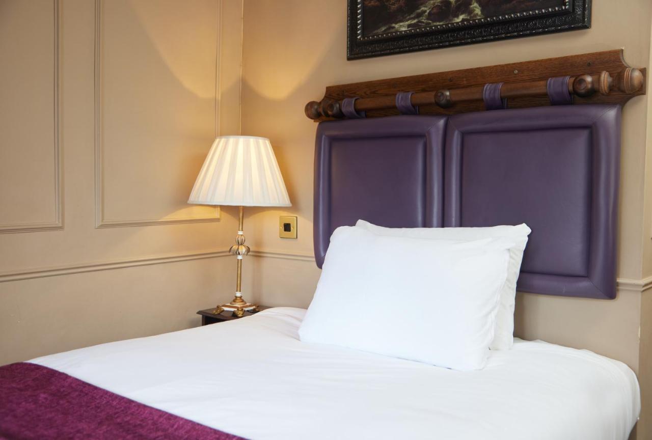 Cock Hotel By Greene King Inns Стоуни Стратфорд Экстерьер фото
